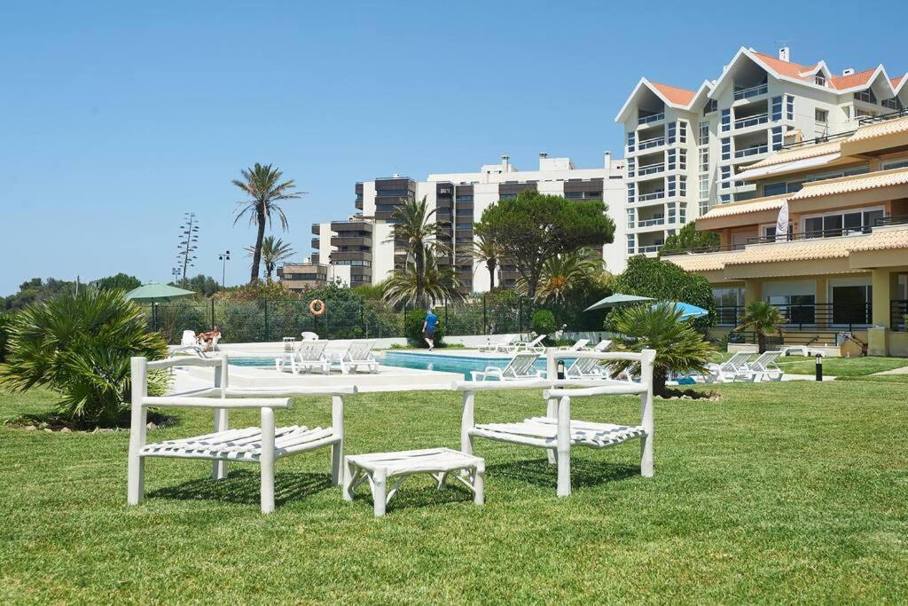 Oceanario 2 Bedroom Apartment - Sea View And Pool Cascais Exterior photo